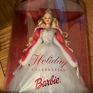 2001 holiday Barbie